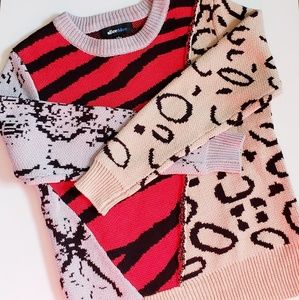 Alice Blue Sweaters - Long Sleeve Animal Print Alice Blue Sweaters - Long Sleeve Animal Print